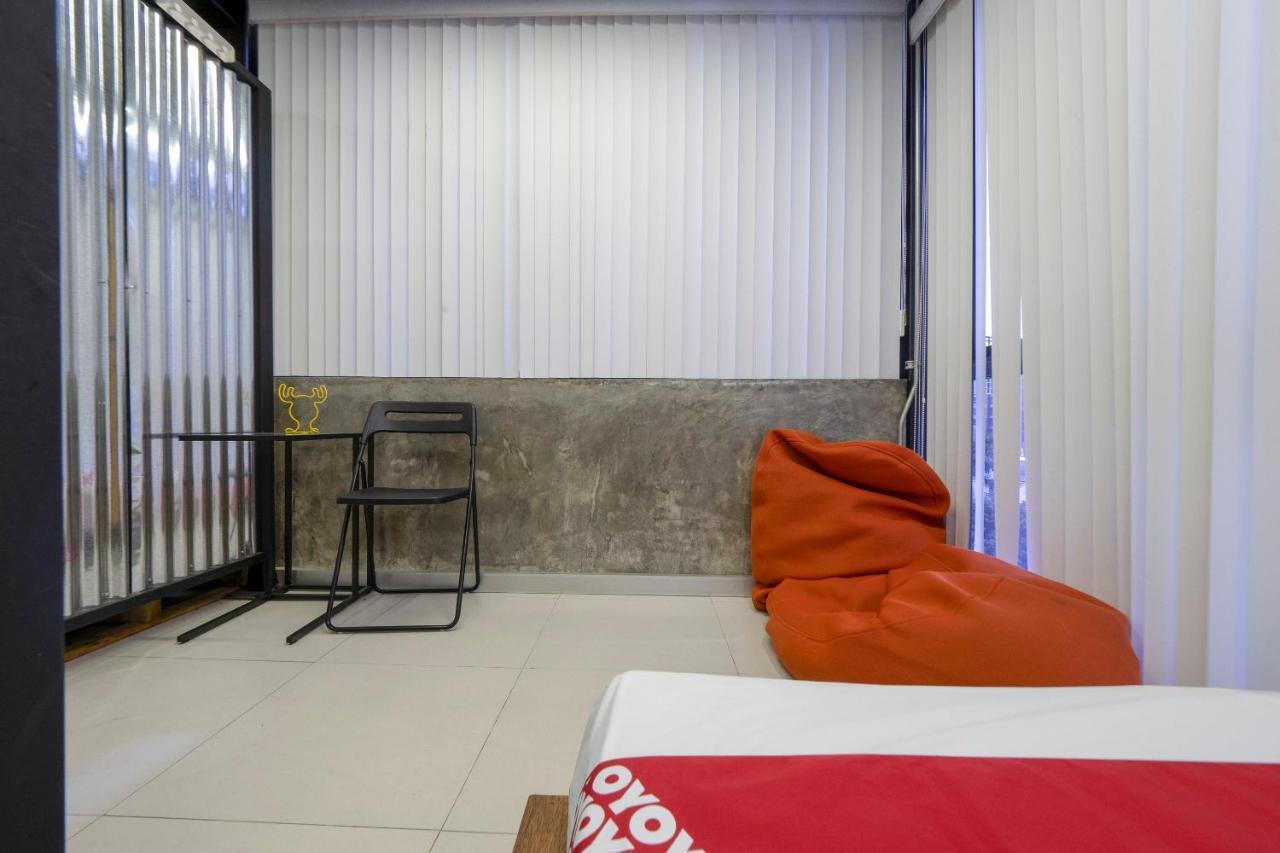 Hotel Oyo 1084 Guyasuka Ratchada Bangkok Exterior foto